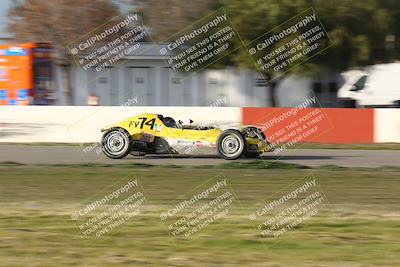 media/Jan-13-2024-CalClub SCCA (Sat) [[179f4822a7]]/Group 5/Sunset (Race)/